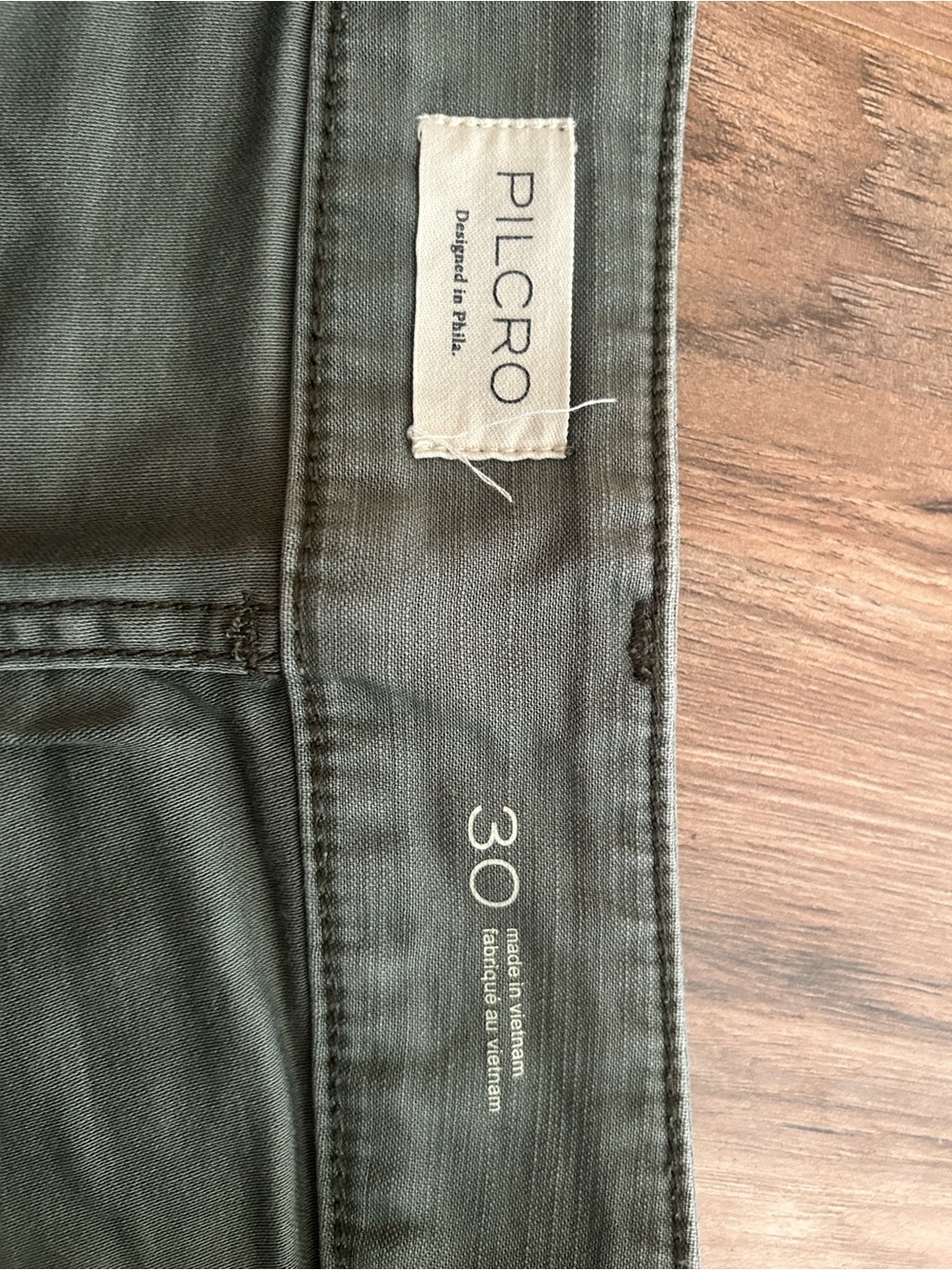 Pilcro women’s Olive Barrel Straight Jeans Size 30 - Picture 6 of 10